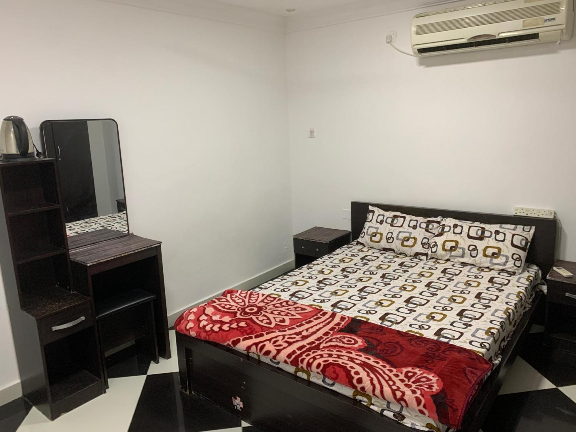 Furnished Bedrooms In With Shared Living